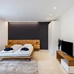 App 204 Palazzo Cavour Апартаменти Больцано